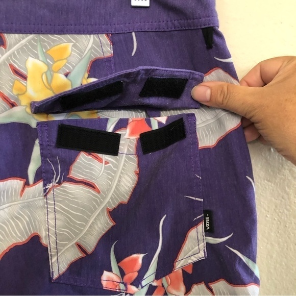 VANS Off The Wall Men’s Arachnafloria Floral Stretch Board Shorts Size 32 - Picture 7 of 12
